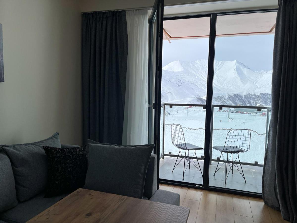 Delux Apartment For 6 Guest, New Gudauri Eksteriør billede